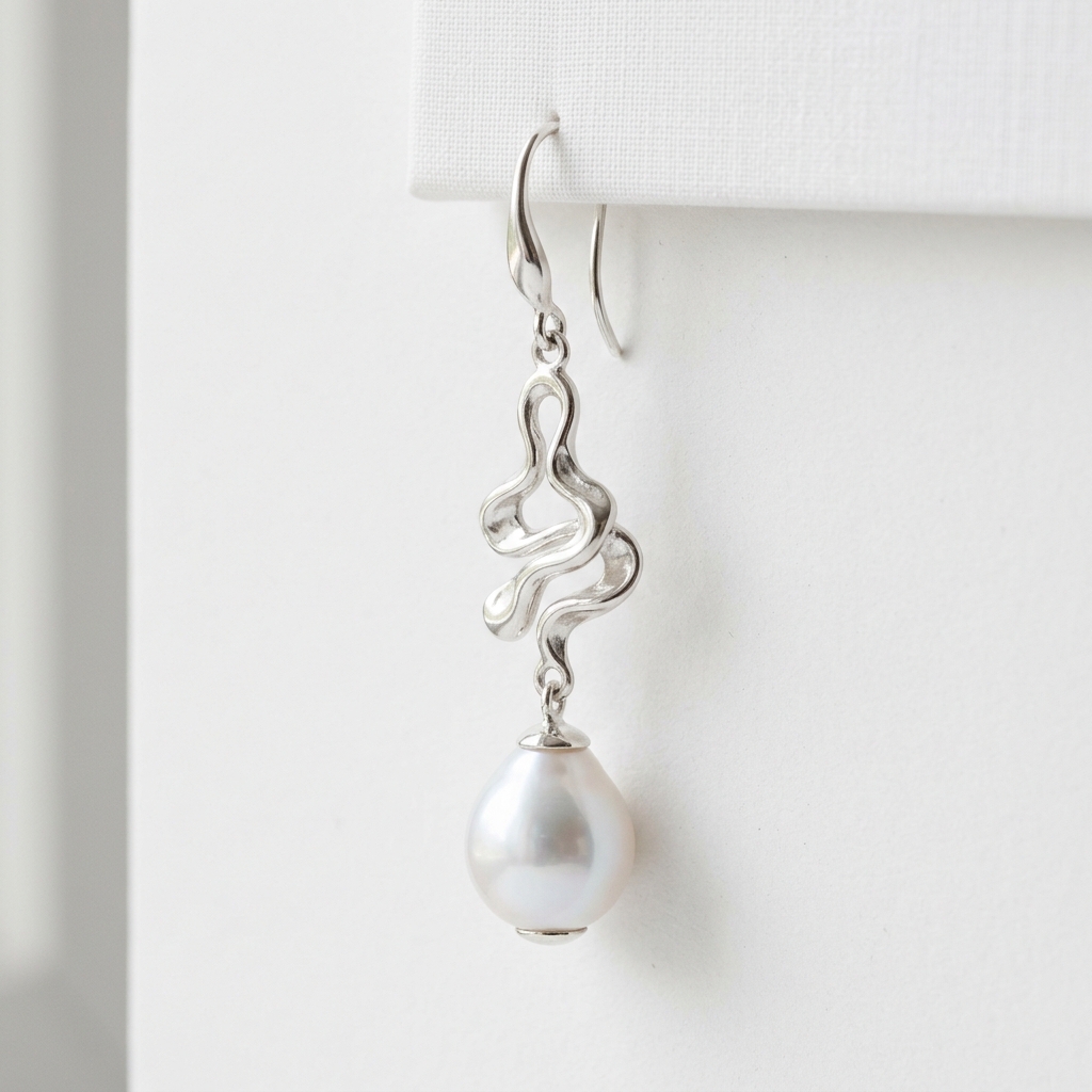 Pearl drop earrings